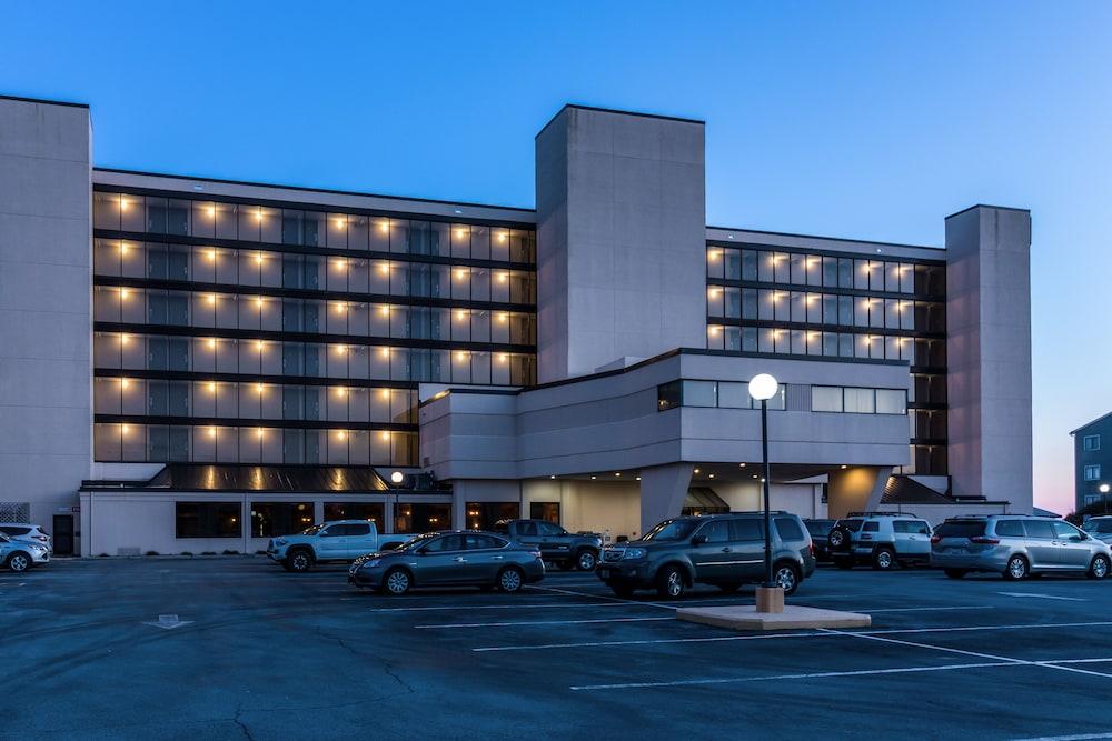 Crystal Coast Oceanfront Hotel Пайн Нолл Шорс Экстерьер фото